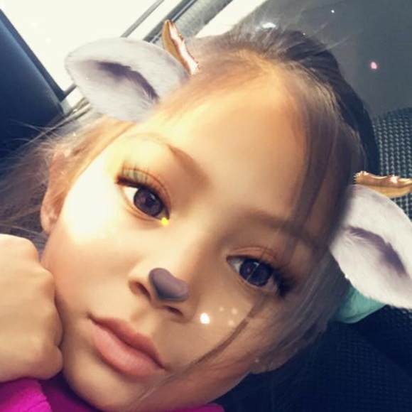 Meet your Posher, Leah - Picture 1 of 1